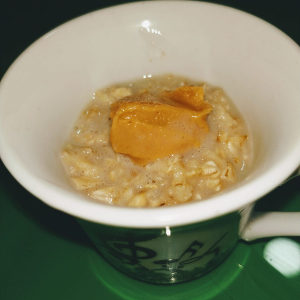 porridge de avena y crema de cacahuete